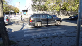 Джип удари ученик на пешеходна пътека в Благоевград