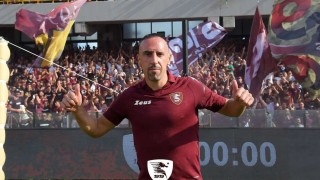 Бившата звезда на Байерн Мюнхен и настоящ капитан на Салернитана