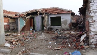 Патриотите искат "циганозащитниците" да поживеят в гетата