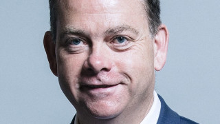 Найджъл Адамс подаде оставка като заместник министър за Уелс защото е