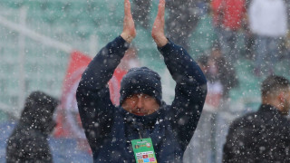 Треньорът на Левски Станимир Стоилов изненада футболистите си и им