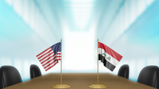 Иракският шиитски лидер Моктада ал Садр призова властите на страната