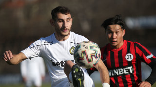 Славия и Локомотив (Пд) заплетоха още повече интригата за Топ 6