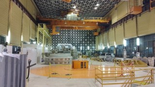 През 2025 година частично и през 2028 година напълно може