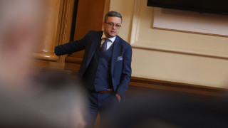 Парламентът не иска да слуша Кирил Петков за ареста на Борисов