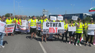 Български и турски управници обсъждат мерки за облекчено преминаване на ТИР-овете