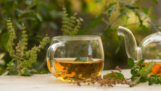 Вече векове наред билковите чайове се консумират по целия свят