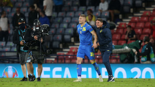 Артьом Довбик вкара победния гол във вратата на Швеция за