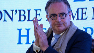 Белгийският премиер направи "шоколадов гаф" при визитата си в Индия