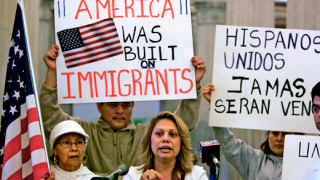 САЩ борят нелегалните мигранти с нови мерки