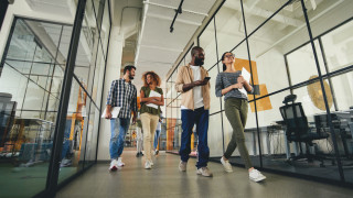 Да си стажант определено може да ти даде възможност да