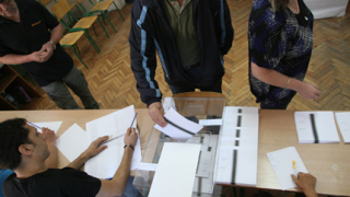 ГЕРБ губи близо 600 хил. гласа от 2009-та