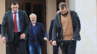 Гриша Ганчев и синът му се явиха в съда