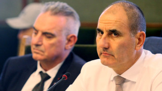 Председателят на вътрешната парламентарна комисия Цветан Цветанов ще осъществява контрол