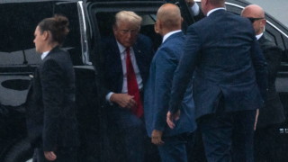 Бившият президент Доналд Тръмп не се призна за виновен по