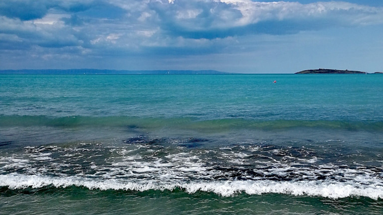 Морето взе две жертви за ден