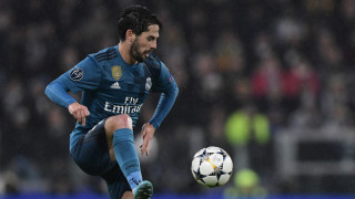 Мениджърът на Манчестър Сити Хосеп Гуардиола има желание да подсили