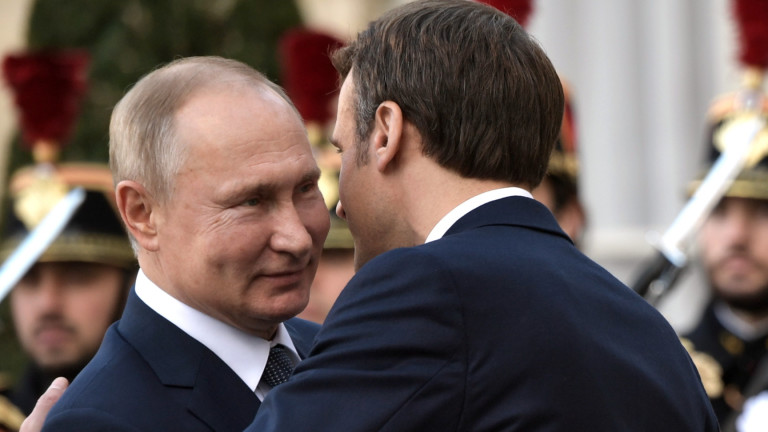Путин към Макрон в Деня на Бастилията: Говорим с Франция за стабилността в Европа