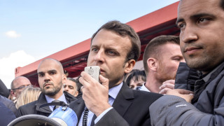 Френският президент Еманюел Макрон пое отговорност за инцидента с бодигарда