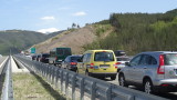  Катастрофа сътвори километрично запушване на Автомагистрала 