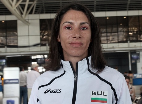 Стамболова с национален рекорд на 400 м с пр.