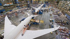Поредна криза за Boeing: Служители искат 40% увеличение на заплатите