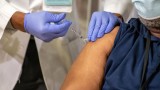  Почти 138 000 души имунизирани във Англия за седмица 