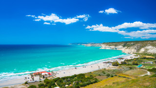 Агенцията на ООН за бежанците обвини Кипър че продължава да