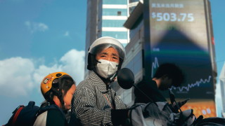 Колко пари са 6 трилиона долара Два пъти БВП на