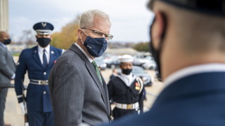 Министерството на отбраната на САЩ ще продължи да подкрепя прехвърлянето