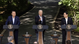 Президентът на САЩ Джо Байдън и лидерите на Япония и