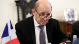 Франция внимателно наблюдава изборите и протестите в Алжир без да се меси