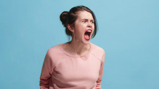 Всички ние всекидневно общуваме с най различни хора Някои ни вдъхновяват