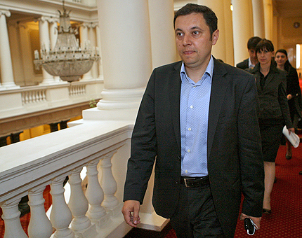 ГЕРБ са политически мутант, обяви Янев и не подкрепи декларацията
