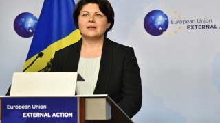 Премиерът на Молдова Наталия Гаврилита обяви че правителството ѝ подава
