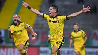 Спонсорът на Ботев Пловдив Илиян Филипов обяви че клубът е