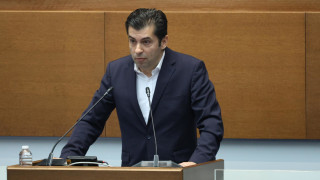 Съпредседателят на ПП Кирил Петков отговори на господин Магнитски Целият му