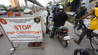 Президентът на Филипините Родриго Дутерте хвали усилията на Русия да