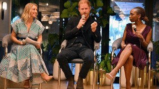 Трудният период през който преминава британското кралско семейство в момента