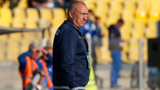 Стоилов готви чистка в Левски - 7 играчи гледат към изхода