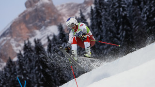 Българският скиор Алберт Попов не можа да завърши първия манш
