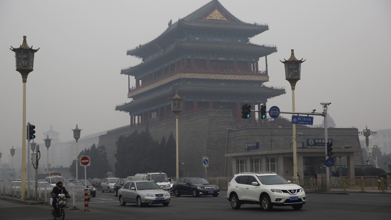 Китай се насочва само към електрически автомобили