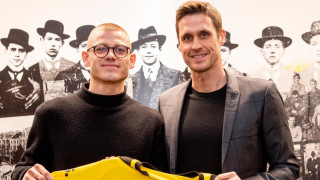 Норвежкият защитник на Борусия Дортмунд Юлиан Риерсон е припаднал в тунелите