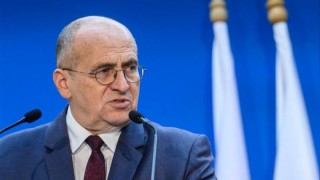 В полското Министерство на външните работи не е останал нито