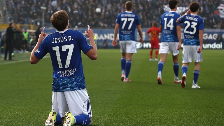 Комо изпревари Ювентус след обрат