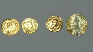 Златни монети и накити от античността откриха в дома на иманяр 