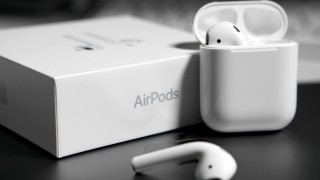 Apple готви нови AirPods с биометрични сензори и нови екстри