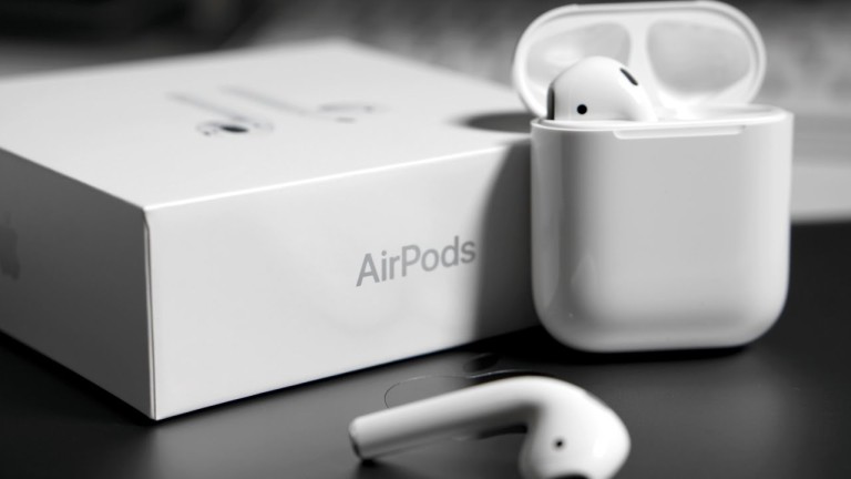 Apple AirPods са може би най-добрите слушалки в този клас