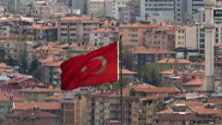 Турция обяви че замразява сделката за закупуването на 10 хеликоптера