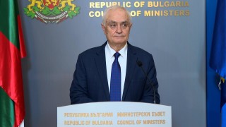 Запрянов бие тревога, че Иран нападна НАТО, след като Турция свали ракета към себе си